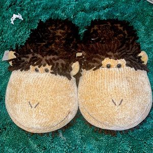 size 8 slippers , helps clean the floors just by walking in them